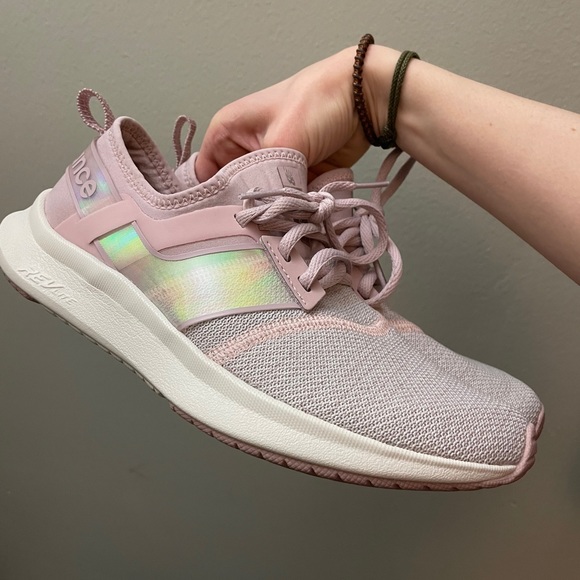 New Balance shoes Nergize Sport iridescent pink - Picture 1 of 11